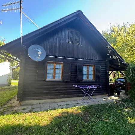 בית נופש Holzhaus In Der Therme Catez - Familienfreundlich, Naehe Wintersommerriviera