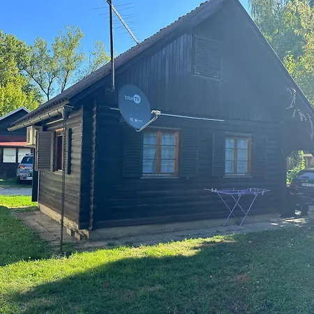 Holzhaus In Der Therme Catez - Familienfreundlich, Naehe Wintersommerriviera ברז'יס