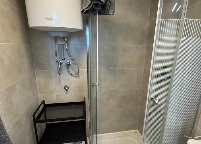 別荘 Holzhaus In Der Therme Catez - Familienfreundlich, Naehe Wintersommerriviera Brežice